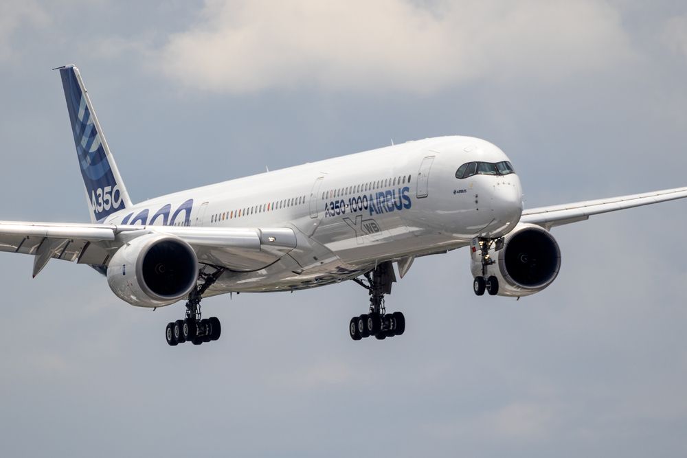 Airbus A350-1000 on a flight at the Paris Air Show