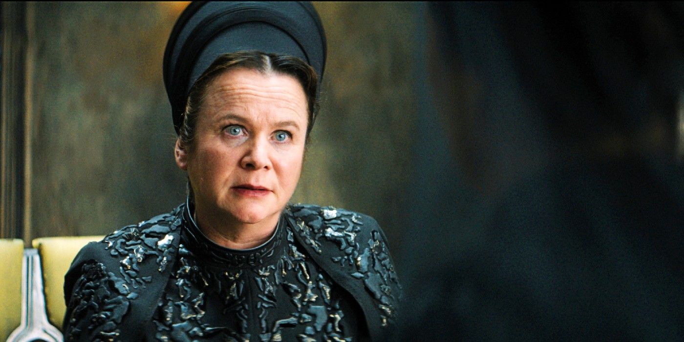 Emily Watson sits at a desk in traditional Bene Gesserit garb as she looks at someone angrily in Dune_ Prophecy