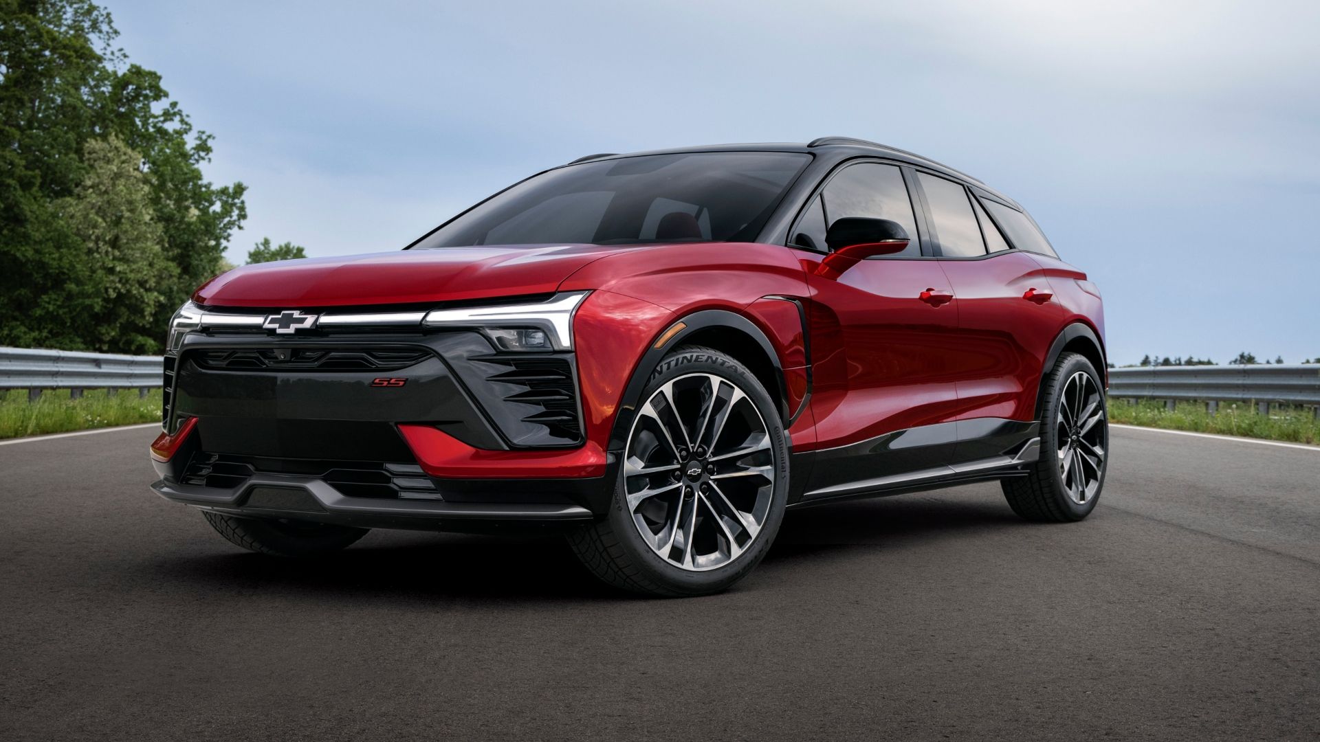 2024 Chevy Blazer EV front 3/4 shot