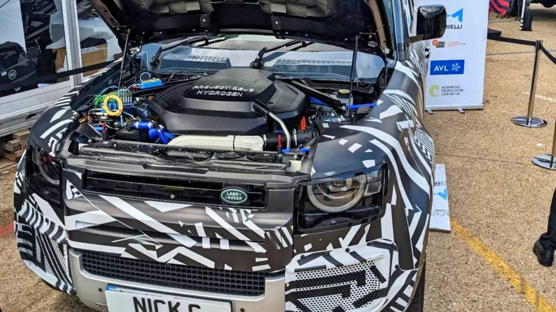 Land Rover Hydrogen Fuel Cell Defender