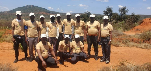 First cohort of Community Rangeland Health Workers in training at field level. Photo by Bedasa Eba/ILRI