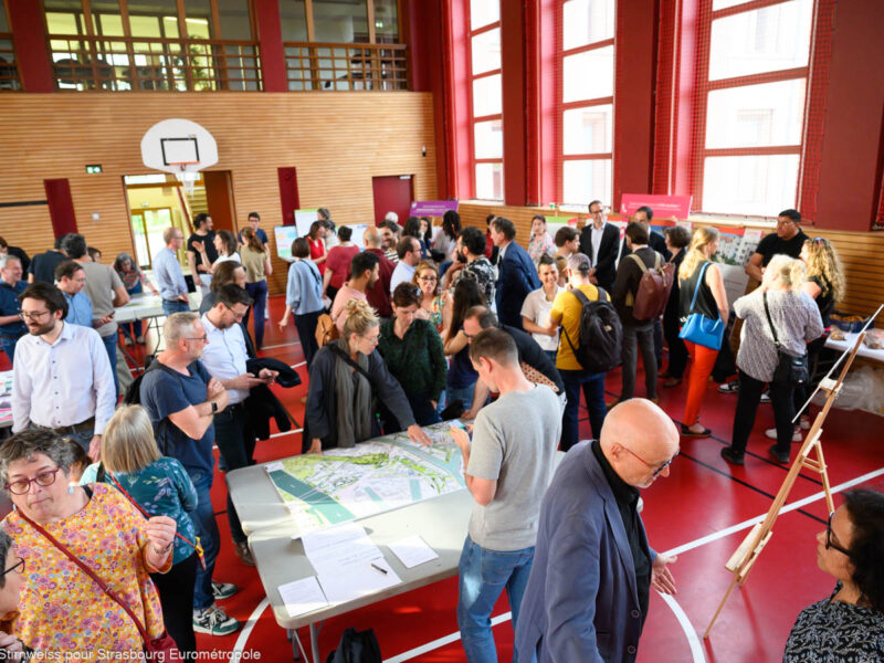 Rencontre-Forum #3, échanges entre les habitant·es, les acteurs de quartiers et les équipes autour des tables thématiques