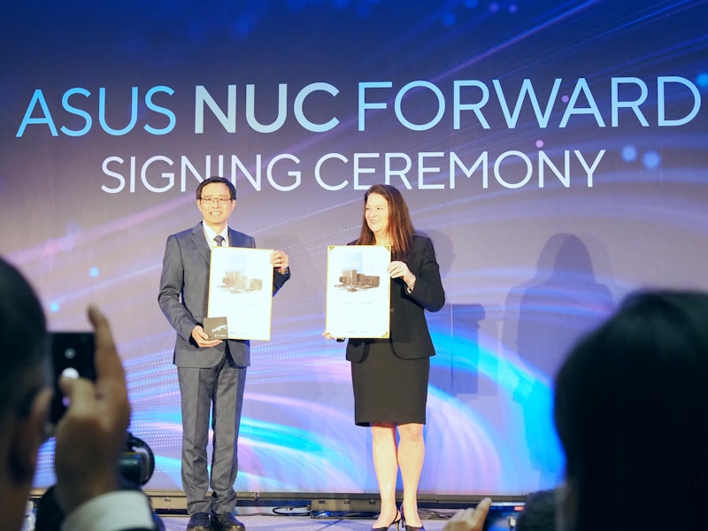 Intel NUC 正式渡讓予華碩、 2024 年初冠名 ASUS NUC ，初期部分 ASUS NUC 產品繼承 NUC 13 設計