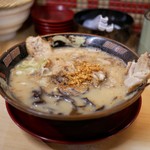 Kagoshima Ramen Ton Toro Tenmonkan Honten - ■半熟煮玉子入り 豚とろ 889円