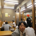 Kagoshima Ramen Ton Toro Tenmonkan Honten - 夜の12時でこの混雑