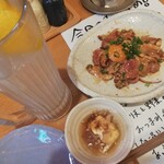 Dining Izakaya Kobe Toribaru - つきだし200円　あげだし豆腐