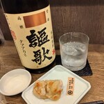 鳥で候 - せせり焼き　三種類の味を楽しめて　芋焼酎にぴったり　１人なら、店長が焼いてくれるよぉ