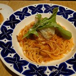 MADRE MADRE - 淡路玉ねぎと自家製ベーコンのトマトパスタ ★2.5