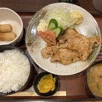 居酒屋 太郎さん - 豚しょうが定食（850円）