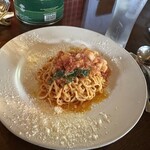 ながぐつ - 山芋とモッツァレラチーズのパスタ意外に合う