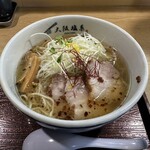 大阪塩系 麺屋 藤兵衛 - 天然塩ラーメン