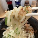 讃岐うどん むらさき - 麺リフト