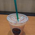 タリーズコーヒー - アイスロイヤルミルクティーtall 520円