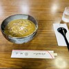 丸万 - 料理写真:カレーそば　７５０円