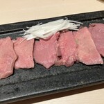 豚料理 酔狂割烹 伊達 - 自家製味噌漬け牛タンハム