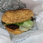 ラッキーピエロ - 料理写真:チャイニーズチキンバーガー