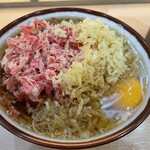 そばの神田東一屋 - 紅しょうが天そば490円+生卵80円