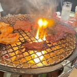 神戸ビーフ焼肉 お加虎 - 