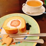 森のらくだ - ケーキとミルクティー