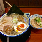 中華そば まるき - 特製背脂煮干そば、ミニあぶり豚丼