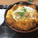 豚屋とん一 - 厚切りカツ丼853円♫