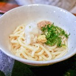 讃岐麺房 すずめ - ☆釜玉 680円