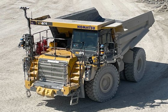 komatsu truck