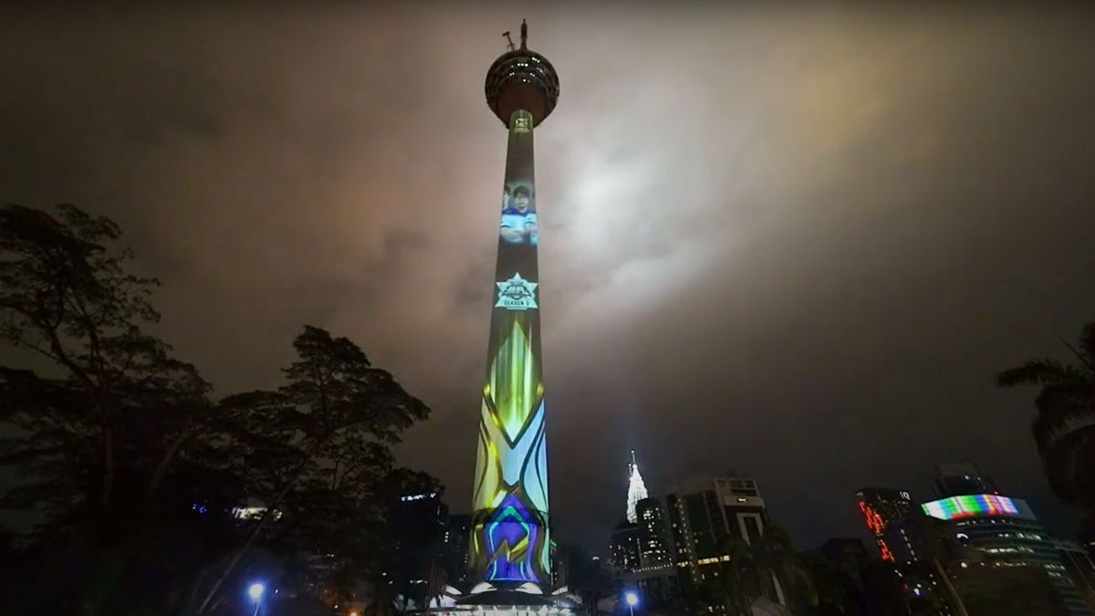 MLBB KL TOWER LIGHTS UP MALAYSIAN TEAMS