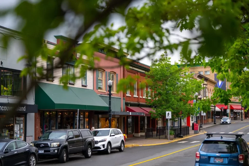 Commercial Street Tyler Cave | Tourism Nanaimo