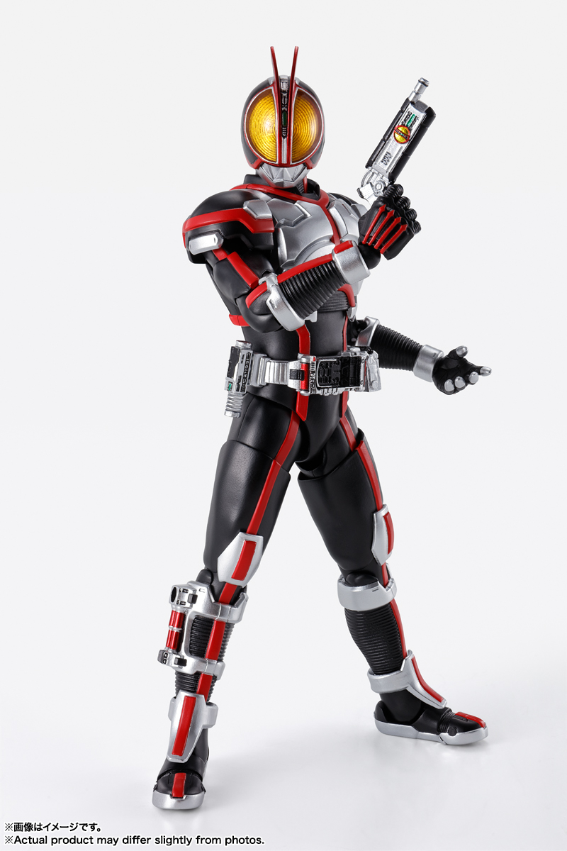 【再販】S.H.Figuarts（真骨彫製法）『仮面ライダーファイズ』仮面ライダー555 可動フィギュア-001