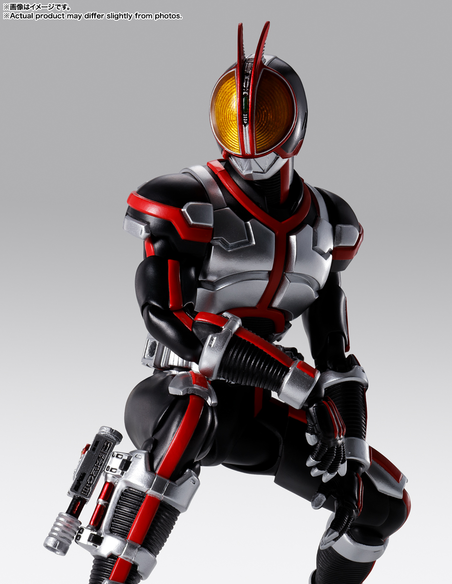 【再販】S.H.Figuarts（真骨彫製法）『仮面ライダーファイズ』仮面ライダー555 可動フィギュア-005