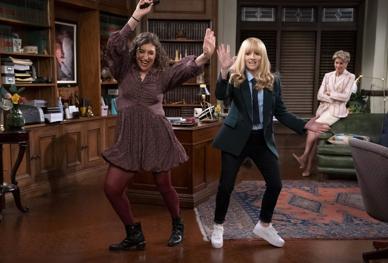 Big Bang Theory Reunion: Mayim Bialik Talks Night Court, Stuart Spinoff