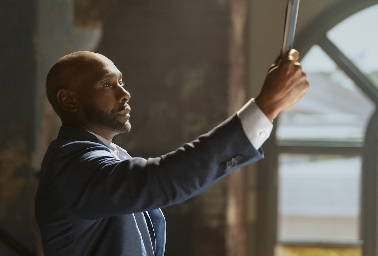 watson-premiere-recap-season-1-episode-1-cbs-morris-chestnut