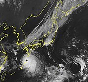 台風10号の衛生画像 (8月28日5時)