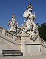 Deutsch: Trophäen östlich der Gloriette English: Trophies near Gloriette