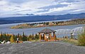 Brücke im Vordergrund nach Teslin / Yukon Territory