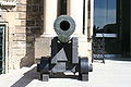 Palace of the Prime Minister of Malta: cannon at the entrance