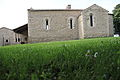 Il lato esterno della chiesa annessa al convento