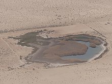 Vue aérienne d'un point d'eau.