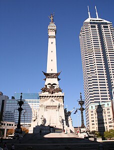 Het Soldiers' and Sailors' Monument