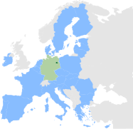 Plassering av Berlin (i mørk grønn) i Tyskland og Europa.