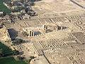 Veduta aerea delle rovine del Ramesseum, nella Necropoli di Tebe.