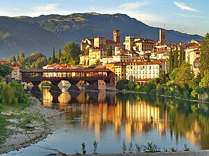 Bassano del Grappa mit der Ponte degli Alpini