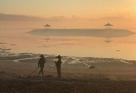 Pasih Sanur ritatkala sanja