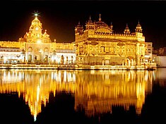 Ing Harmandir Sahib o Golden Temple neng bengi