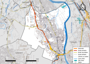 Carte en couleur présentant le réseau hydrographique de la commune