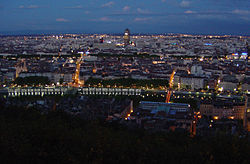 Panorama notturno di Lione