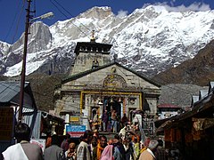 Le temple de Kedarnath, est le sanctuaire le plus fréquenté de l'État.