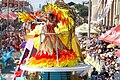 Carro con la regina del carnevale