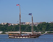 Mystic Whaler (ship 1967)-20120519-RM-155921.jpg